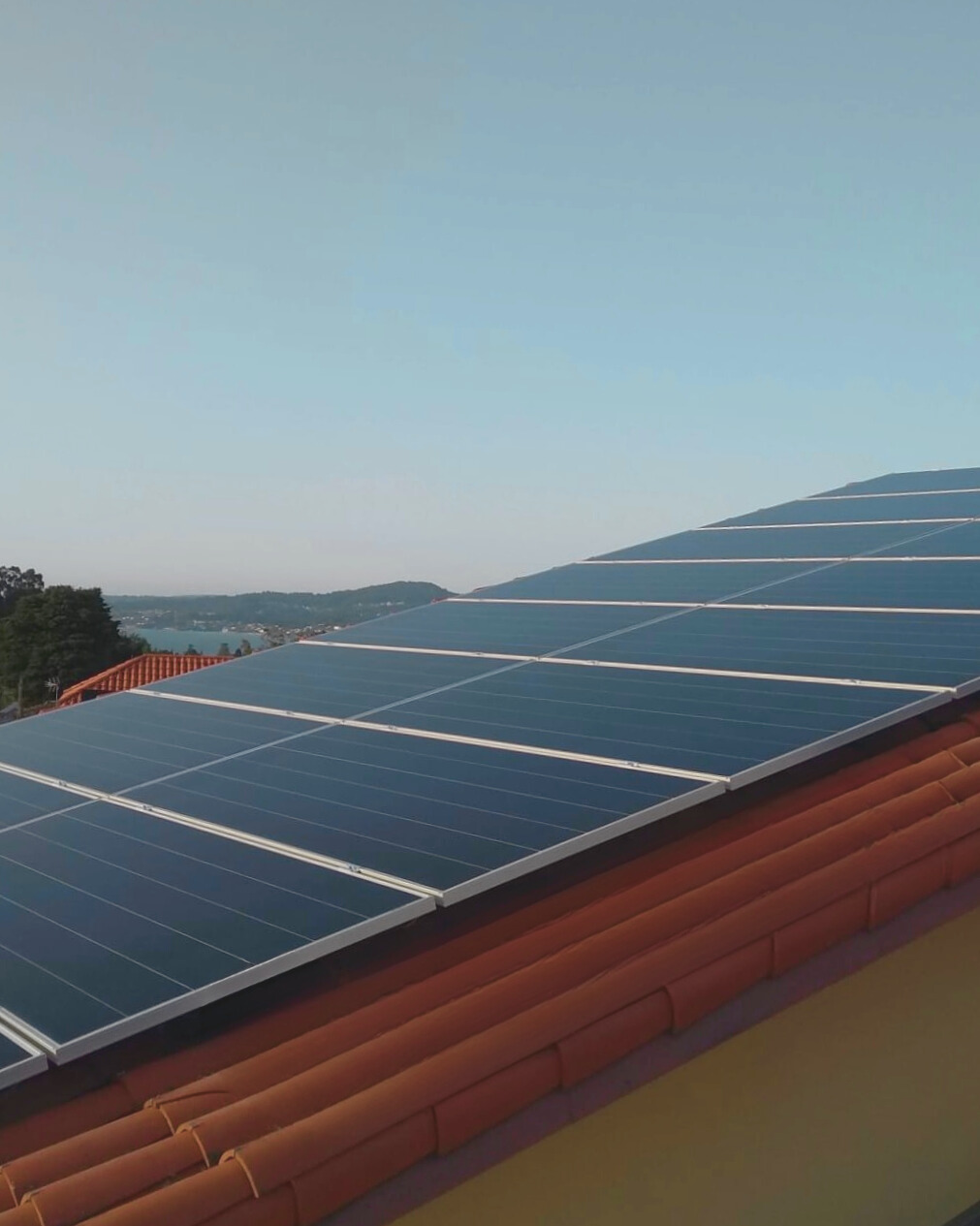 Electricistas en A Coruña Instalaciones eléctricas de placas solares